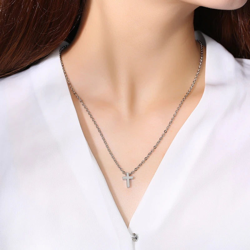 Vnox Small Cross Charm Women Necklaces Stainless Steel Simple Religious Christ Jewelry Elegant Lady Daily Jewelry
